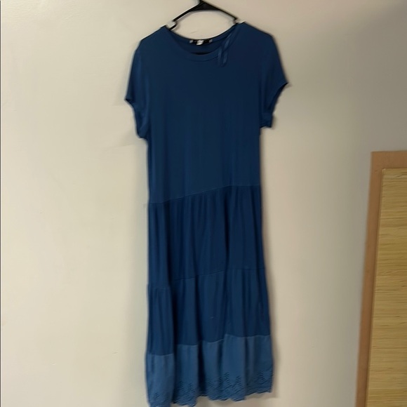 Jack and Avery Dresses & Skirts - Elegant Blue Tiered Dress